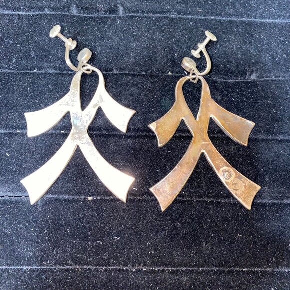 2.5" x 1.75" Vintage Mexican Taxco Sterling Silver & Crushed Stone Earrings - Picture 16 of 16